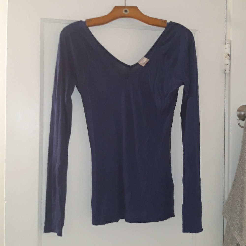 Bobi long sleeve deep v-neck top